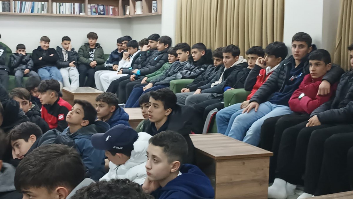 Siirt İl Müftülüğü Gençlik Merkezi Sporcu Gençleri Ağırladı