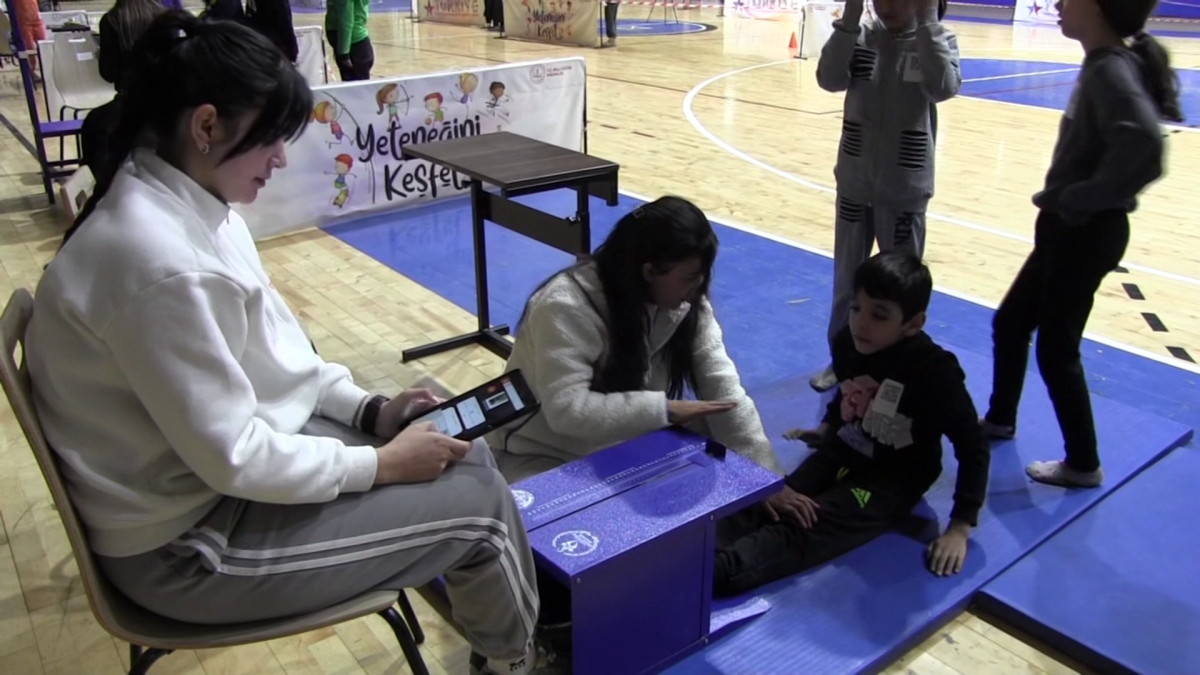 SİİRT’TE GELECEĞİN SPORCULARI YETENEK TARAMASIYLA KEŞFEDİLİYOR