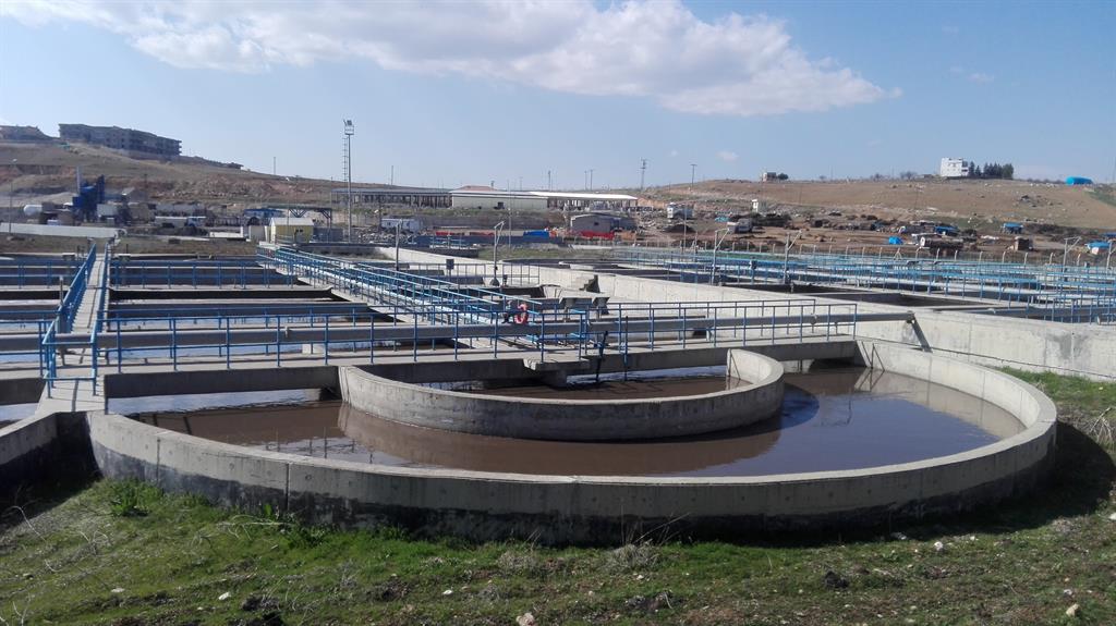 Siirt’te   Treni   getirmeden önce siz İlk önce memleketin su sorunun halledin hangi çağda yaşıyoruz