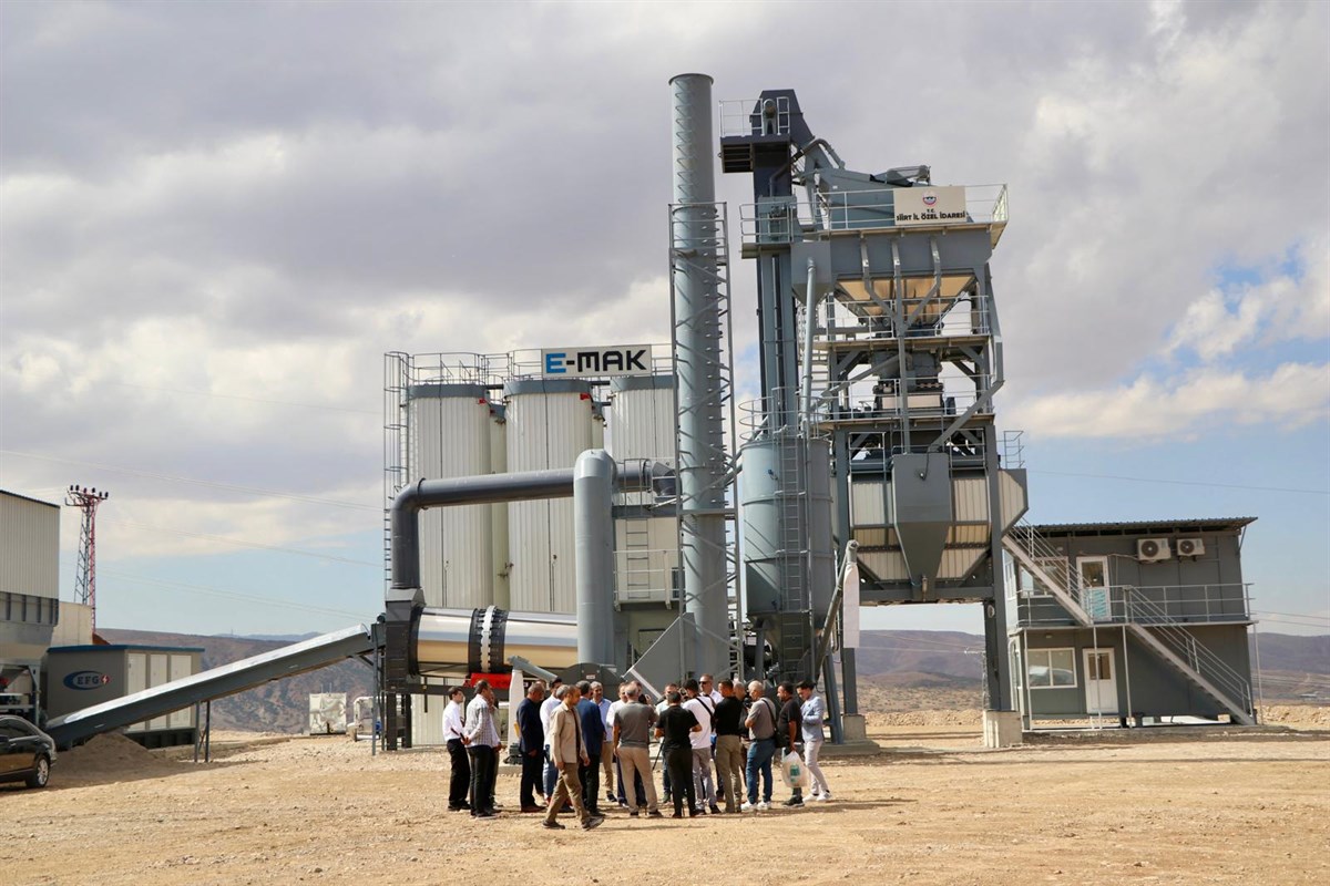 CUMHURİYETİN 102. YILINDA 102 KİLOMETRELİK ASFALT YOL HİZMETE AÇILIYOR