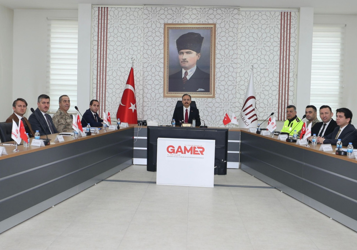 SİİRT’TE SUÇLA MÜCADELEDE YÜKSEK BAŞARI: OLAYLARIN %98,2’Sİ AYDINLATILDI!