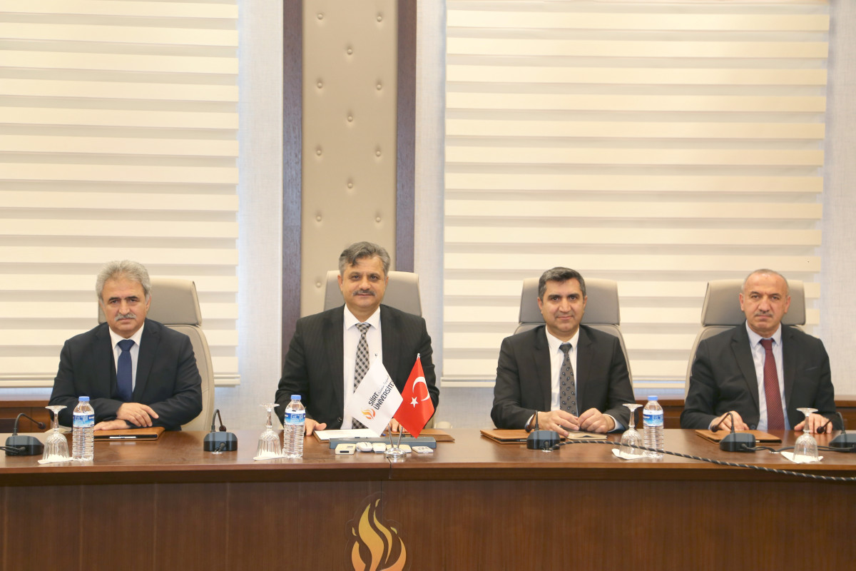 Siirt Üniversitesi’nde Birim Amirleri ile İstişare Toplantısı Gerçekleştirildi