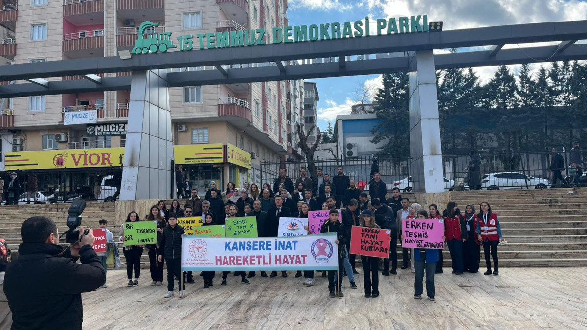 KURTALANLI GENÇLERDEN KANSERE KARŞI 