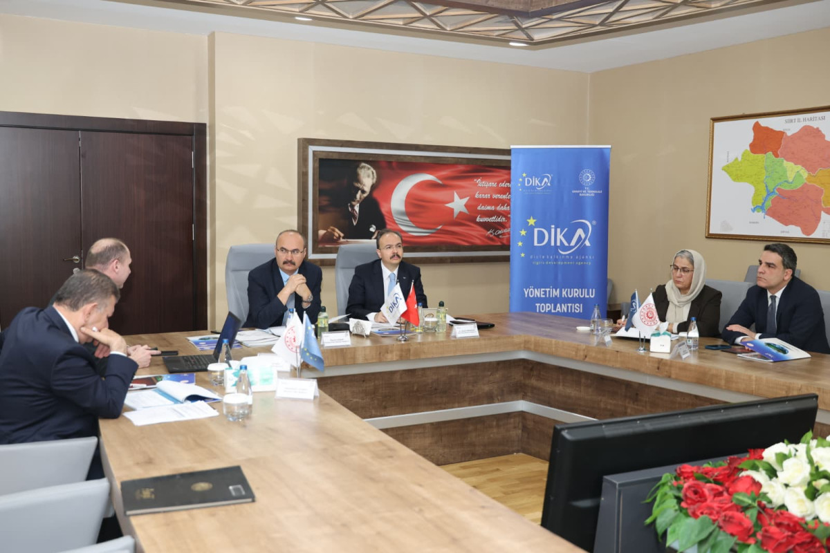 DİKA OLAĞAN YÖNETİM KURULU TOPLANTISI DÖNEM BAŞKANI VALİ KIZILKAYA BAŞKANLIĞINDA YAPILDI