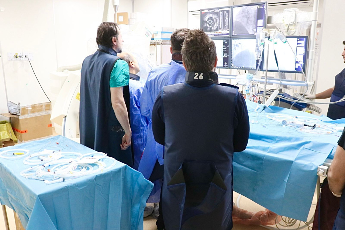 Siirt Eğitim Araştırma Hastanesi  Kardiyoloji Ekibi başarılı çalışmaların devam ediyor  5 Hastanın (CTO) Tam Kapalı Kalp Damarını Açtı