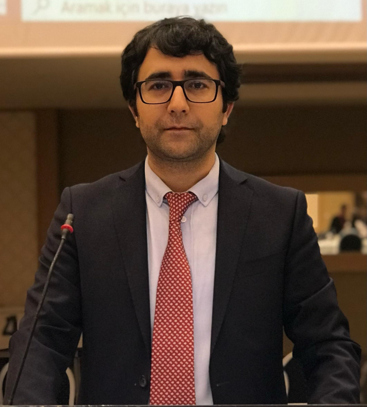 SİAHED BAŞKANI DR. ÖZGÜR AYDIN 14 MART TIP BAYRAMI SADECE TIBBİYELİLERİN BAYRAMIDIR!