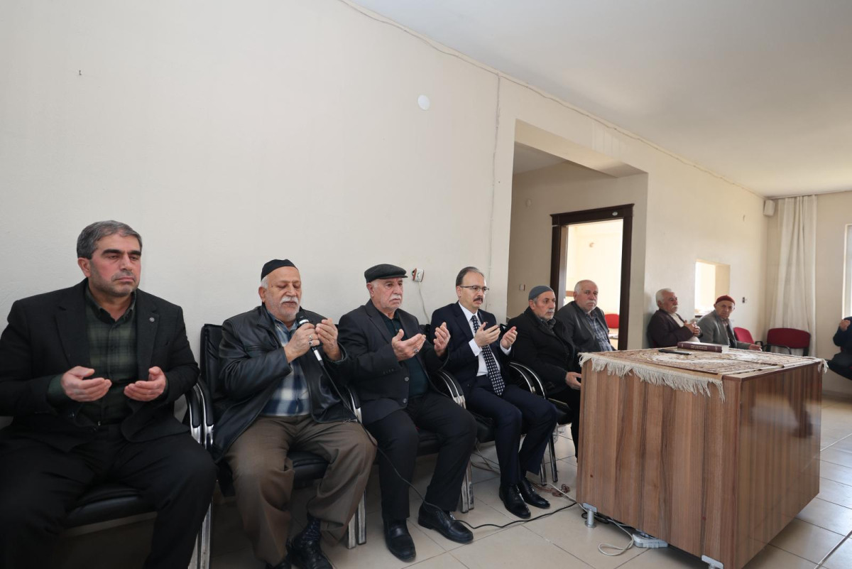 Siirt Valisi ve Belediye Başkan Vekili Dr. Kemal Kızılkaya, vefat eden Kıbrıs ve terör gazisi Selahattin Gündüz’ün ailesine taziye ziyaretinde bulundu.