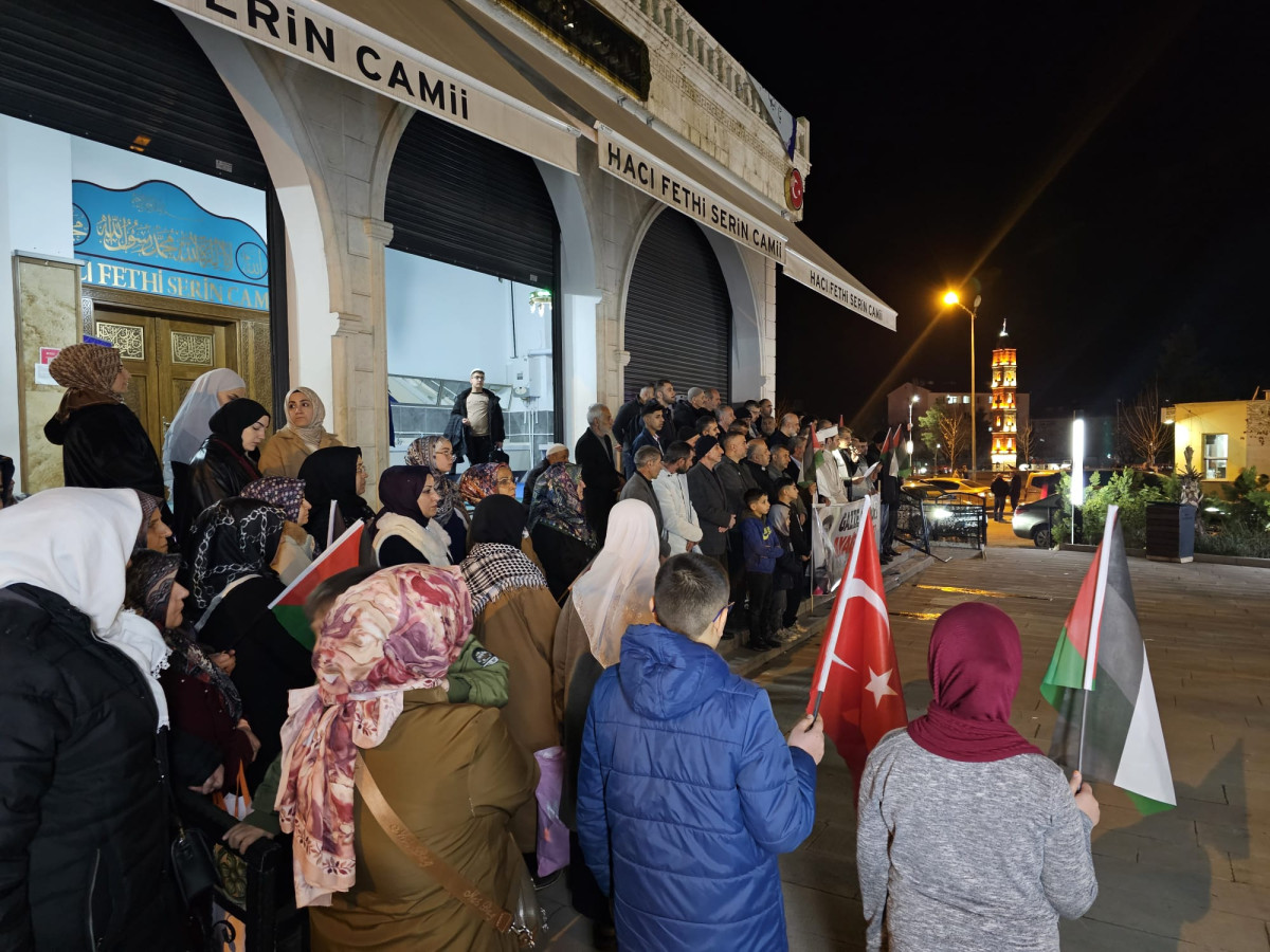 Aksa’ya Sahip Çık!