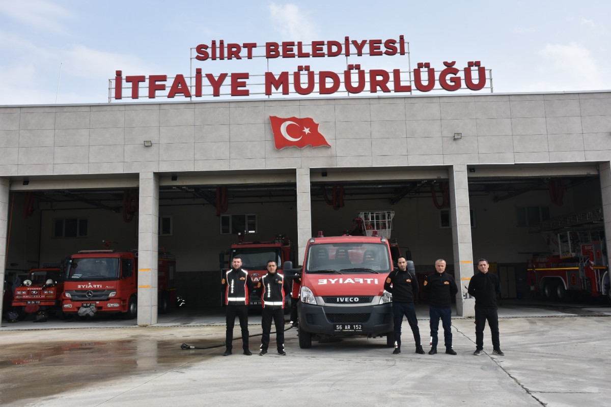 SİİRT BELEDİYESİ, DAR SOKAKLARDA ETKİN MÜDAHALE İÇİN YENİ İTFAİYE ARACI DEVREDE