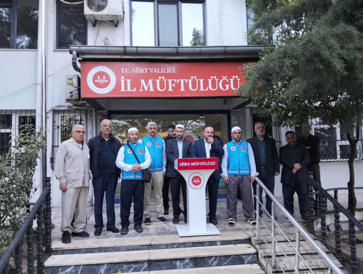 Siirt’in ilk Hacı Adayları Dualarla Uğurlandı