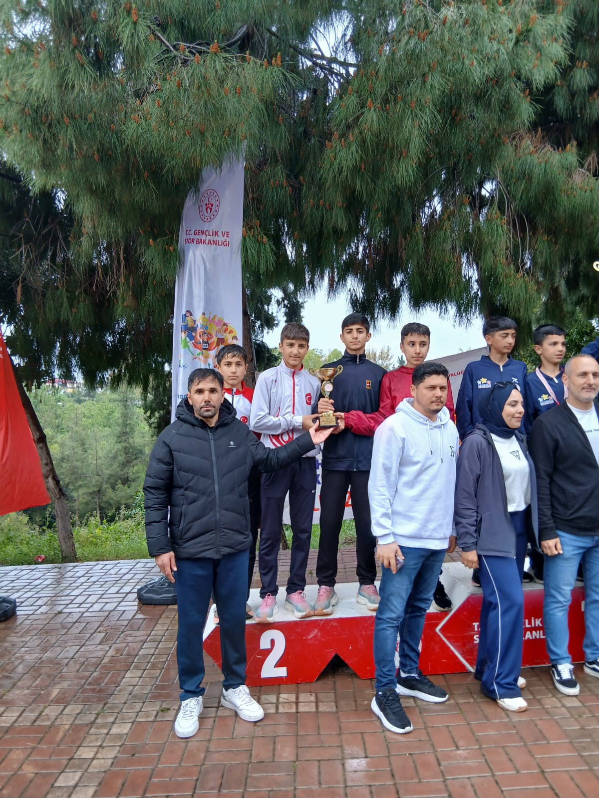 Türkiye atletizm Federasyonu Mersin ilinde düzenlenen Anadolu Yıldızlar Ligi kros ve Bayrak final yarışmalarında Siirt erkek kros takımımız Türkiye ikincisi oldu 