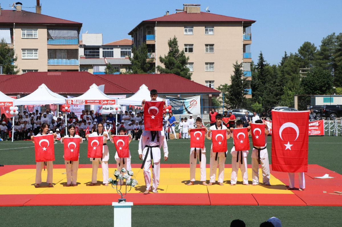 19 MAYIS ATATÜRK’Ü ANMA, GENÇLİK VE SPOR BAYRAMI COŞKUYLA KUTLANACAK