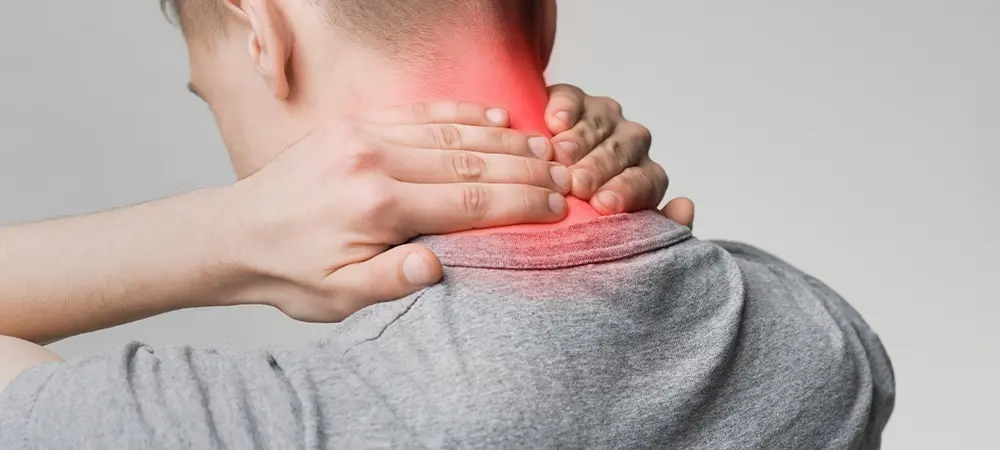 Boyun fıtığı belirtileri nelerdir? Boyun fıtığı tedavisi nasıl yapılır?