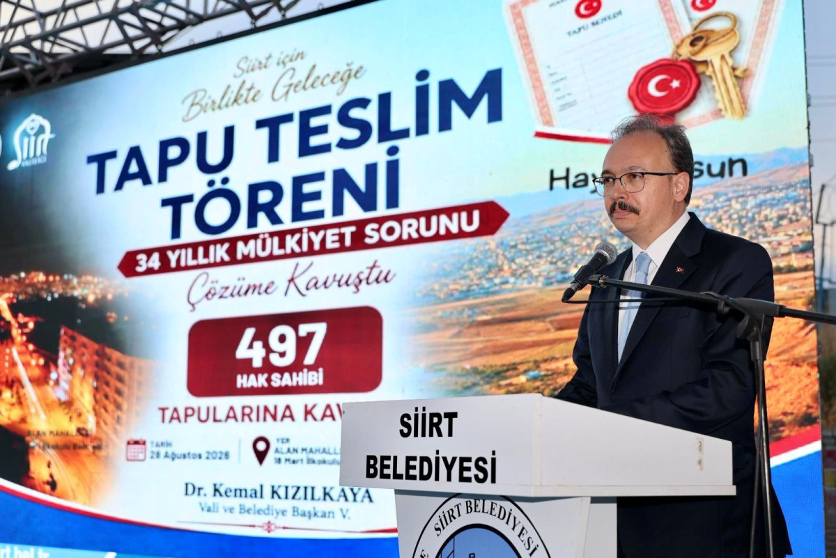 HİSSELİ MÜLKİYET SORUNU YÜZÜNDE 34 YILDIR TAPUSUZ OLARAK YAŞADIKLARI EVLERİNİN TAPUSUNA KAVUŞTURLAR