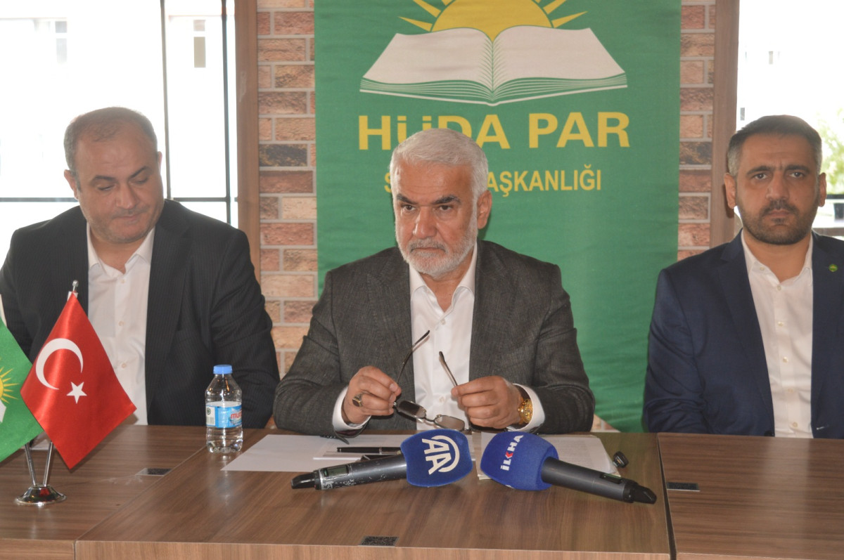 Yapıcıoğlu Siirt'te konuştu: “Bir olmak zorundayız, birlik olmak zorundayız”