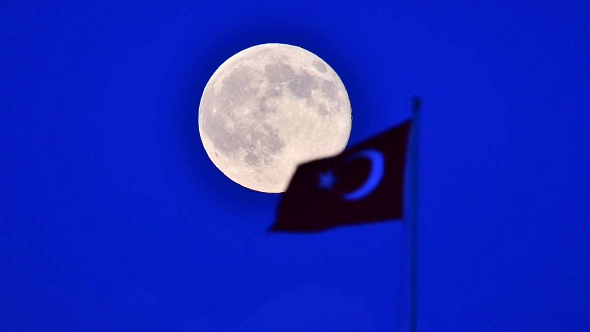 Kars’ta dolunay ile görsel şölen