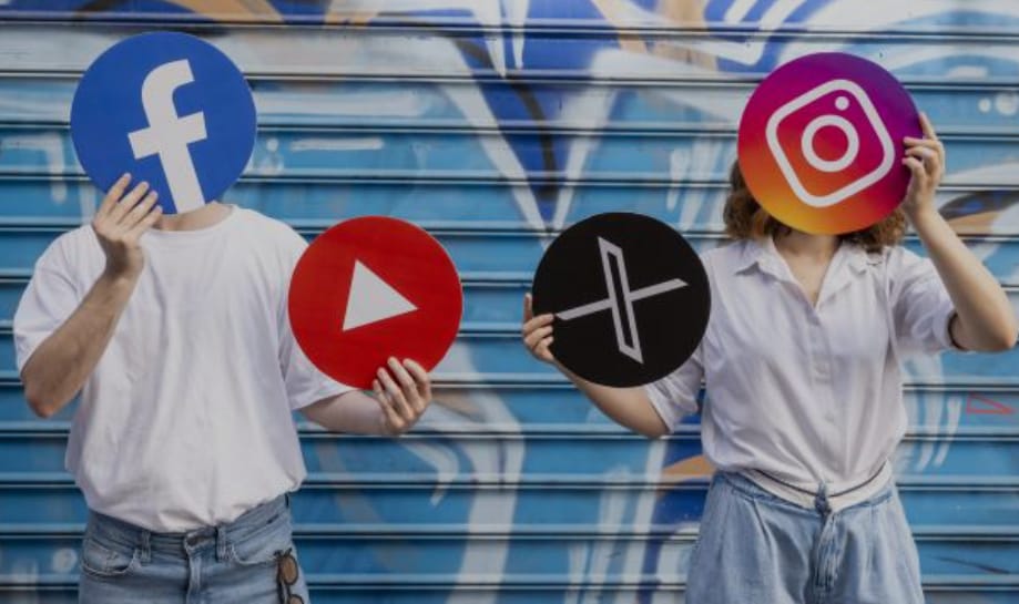 Sosyal medyada fotoğraf paylaşımında riskler artıyor