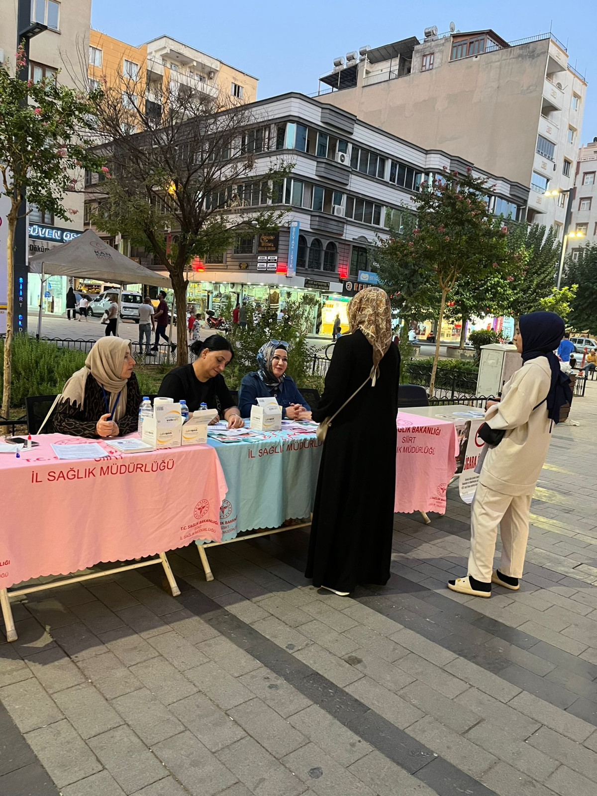 Mobil Sigara Bırakma Polikliniği Güres Caddesi’nde Hizmete Başladı