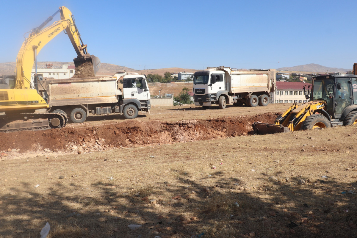 15 kilometrelik yeni yol ağı projelendirildi.