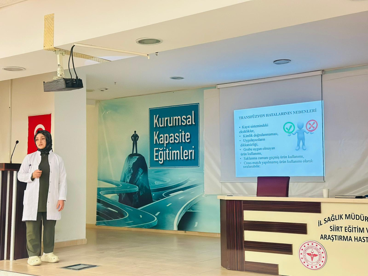 Siirt Eğitim ve Araştırma Hastanesi’nde Transfüzyon Güvenliği Eğitimi Düzenlendi