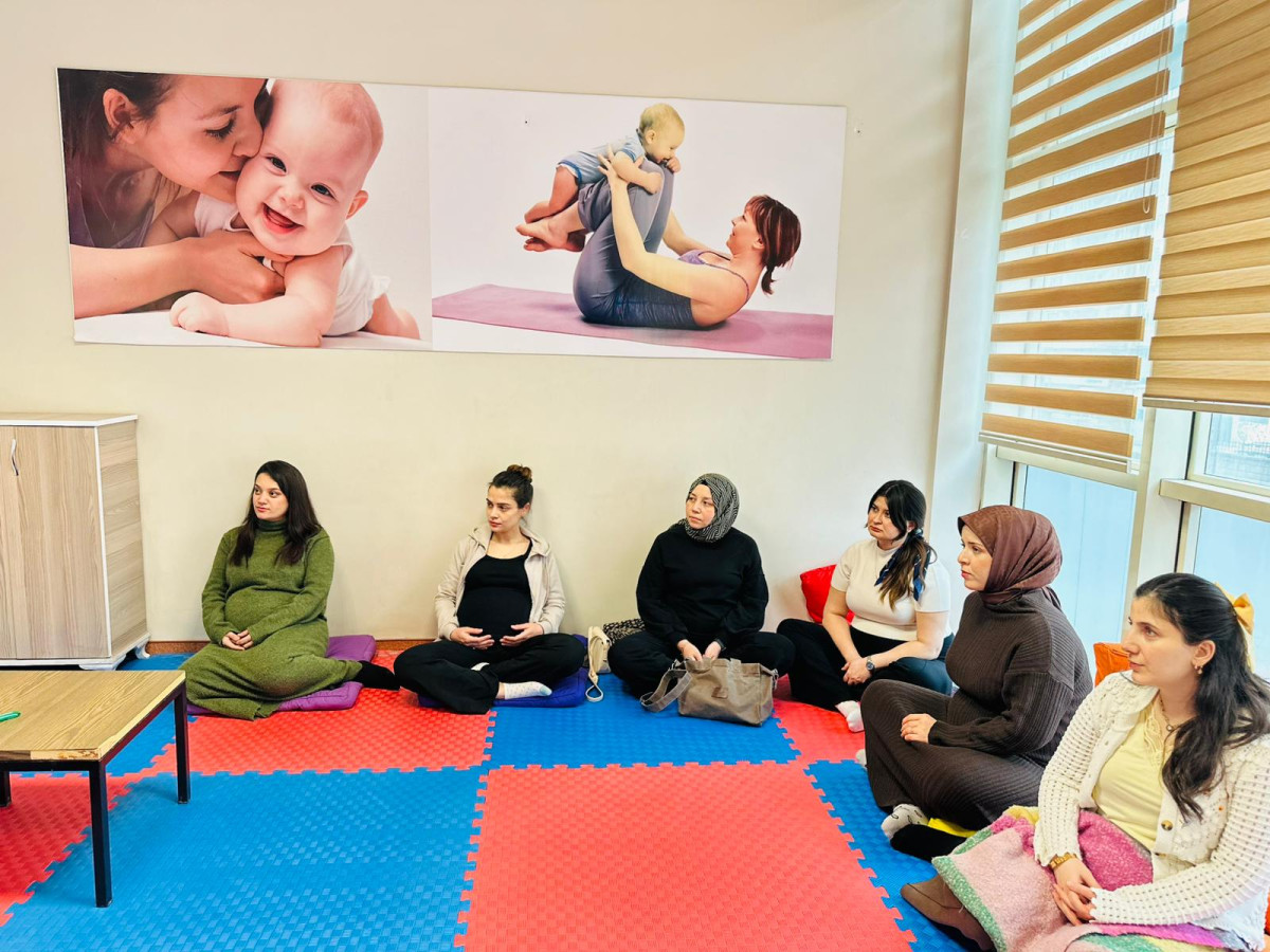 Siirt Eğitim ve Araştırma Hastanesi Gebe Okulu Eğitimlerine devam 