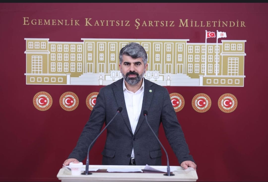 HÜDA PAR Mersin Milletvekili Faruk Dinç: Kadın hastalıkları ve doğum bölümlerinde tamamen kadın personel görevlendirilmeli