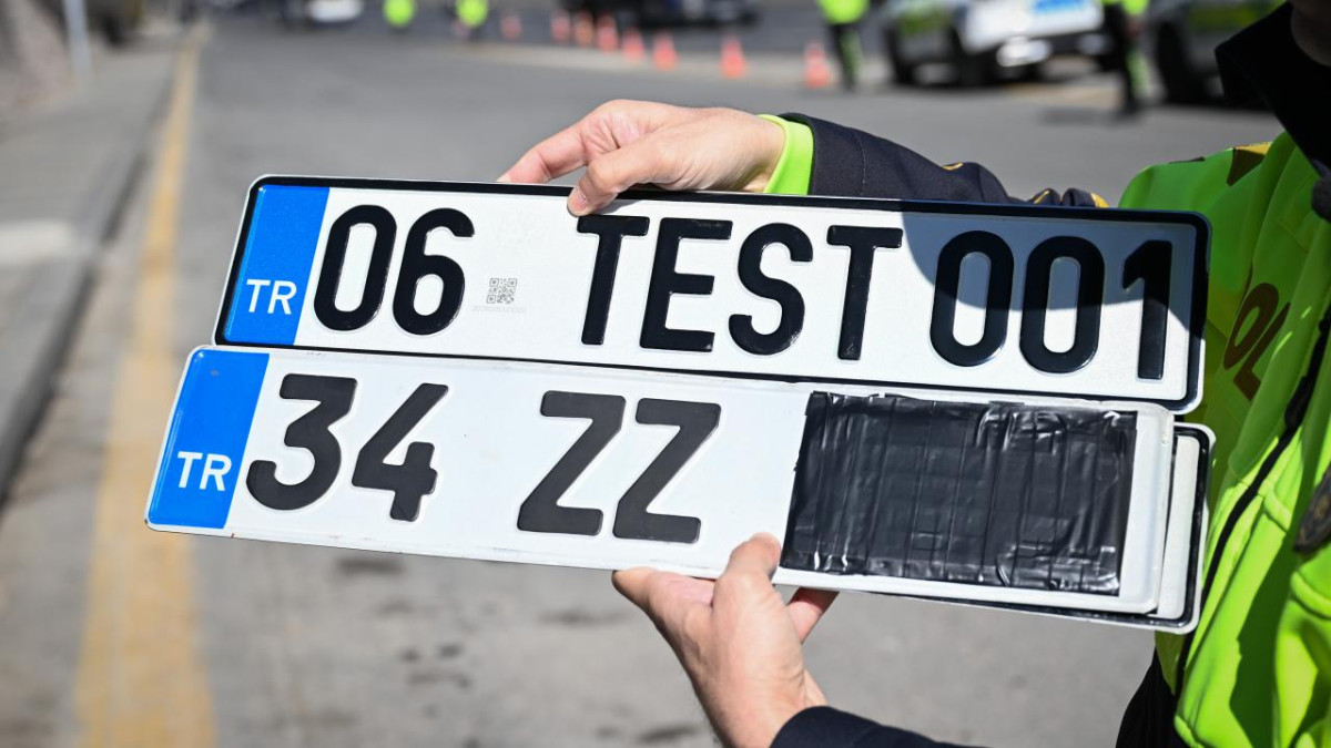 APP ve orijinal plaka arasındaki fark nedir?