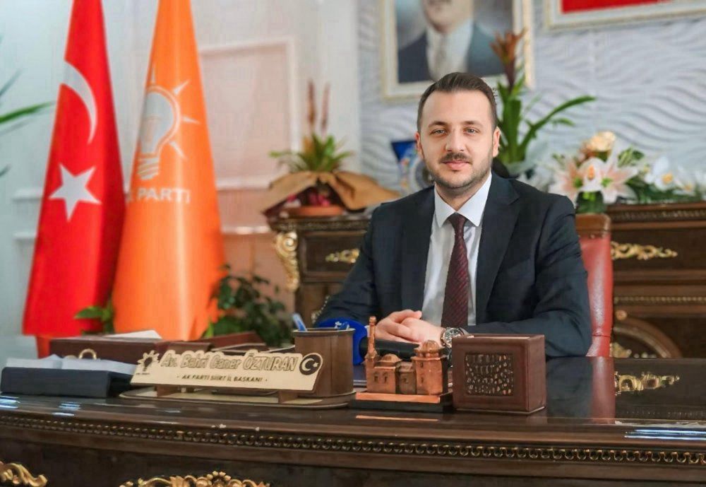 AK Parti Siirt İl Başkanı  Av. Bahri Caner Özturan’ın bayram mesajı Yayınladı 