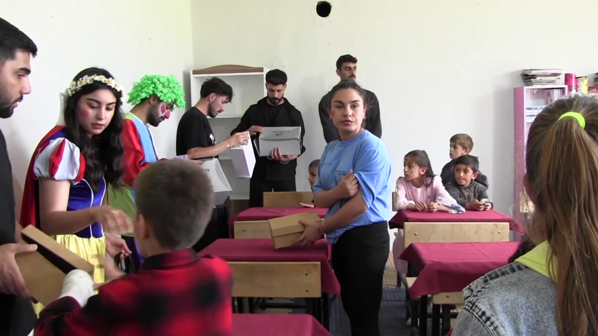 SİİRTTE ÜNİVERSİTELİ ÖĞRENCİLERDEN ÖRNEK ÇALIŞMA