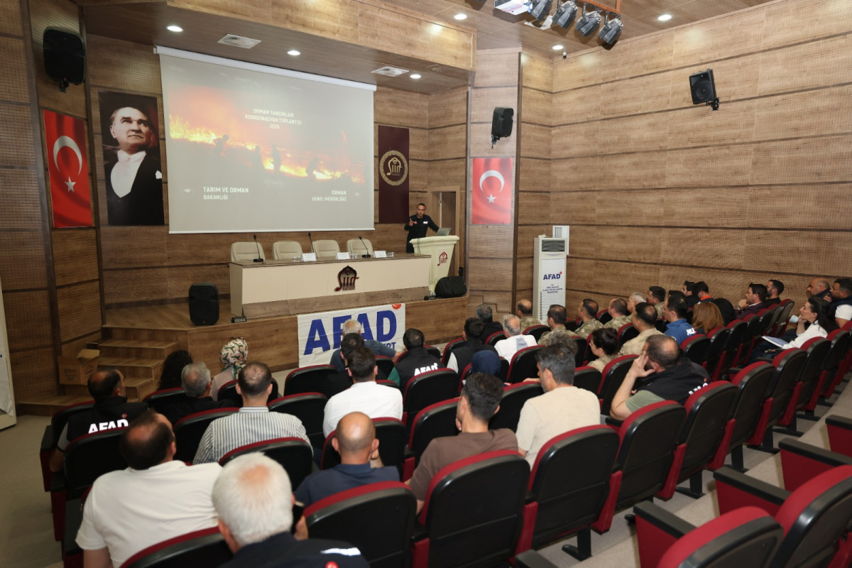 SİİRT’TE ORMAN YANGINLARI İLE MÜCADELE VE KOORDİNASYON EĞİTİMİ GERÇEKLEŞTİRİLDİ