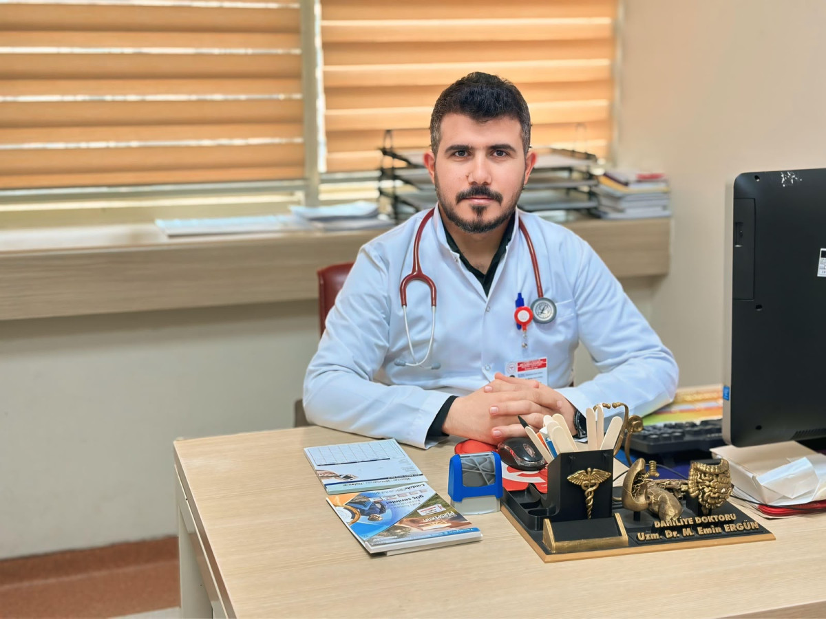 Siirt Eğitim ve Araştırma Hastanesi İç Hastalıkları Uzmanı Dr. Öğretim Üyesi Muhammed Emin Ergün, hiperlipidemi hakkında önemli açıklamalarda bulundu.