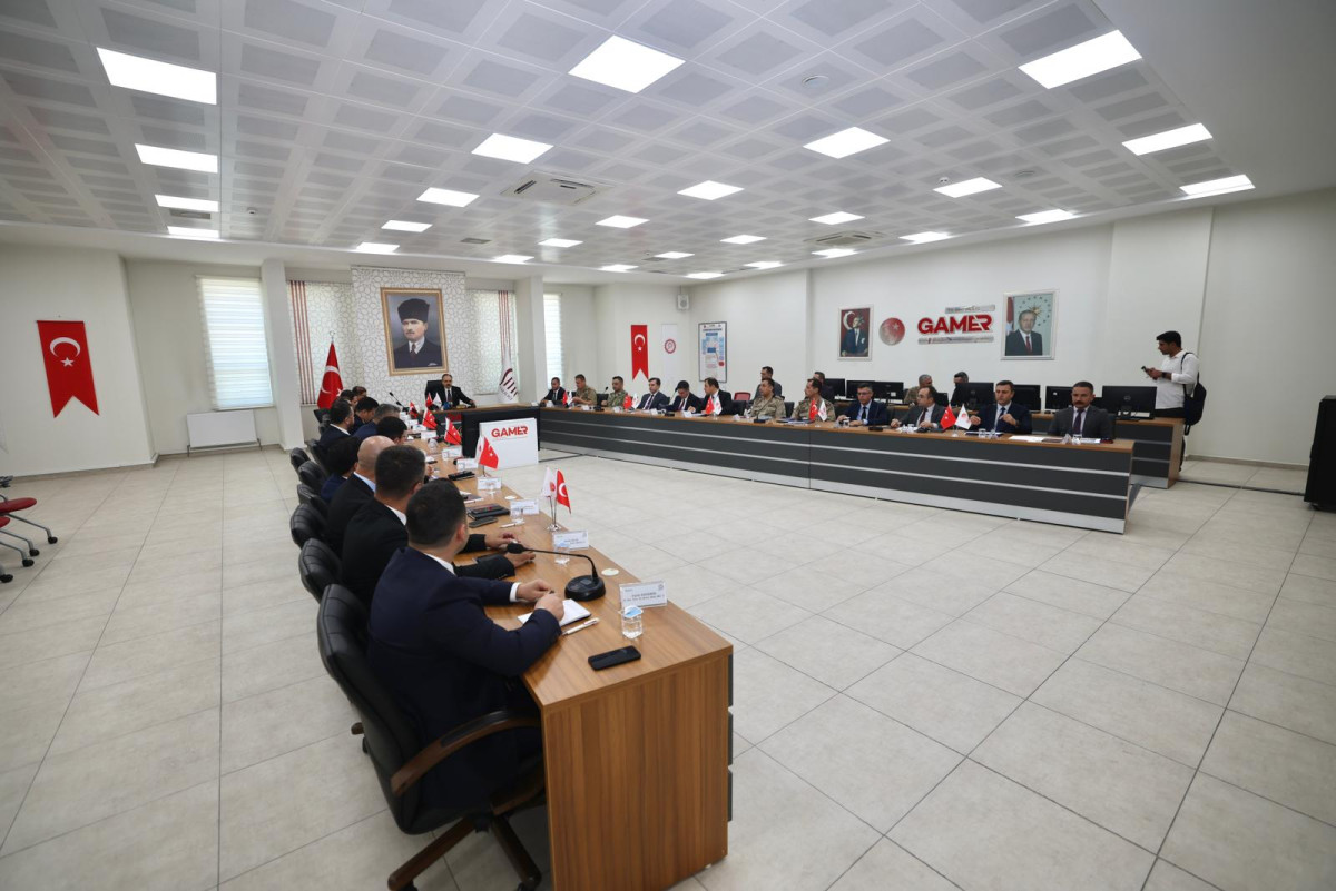 SİİRT’TE İL GÜVENLİK VE ASAYİŞ KOORDİNASYON TOPLANTISI GERÇEKLEŞTİRİLDİ