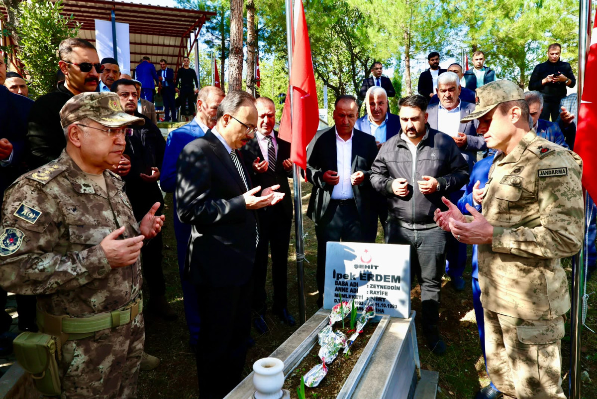 Siirt’te Derince Katliamı’nda Şehit Edilen 22 Sivil Anıldı