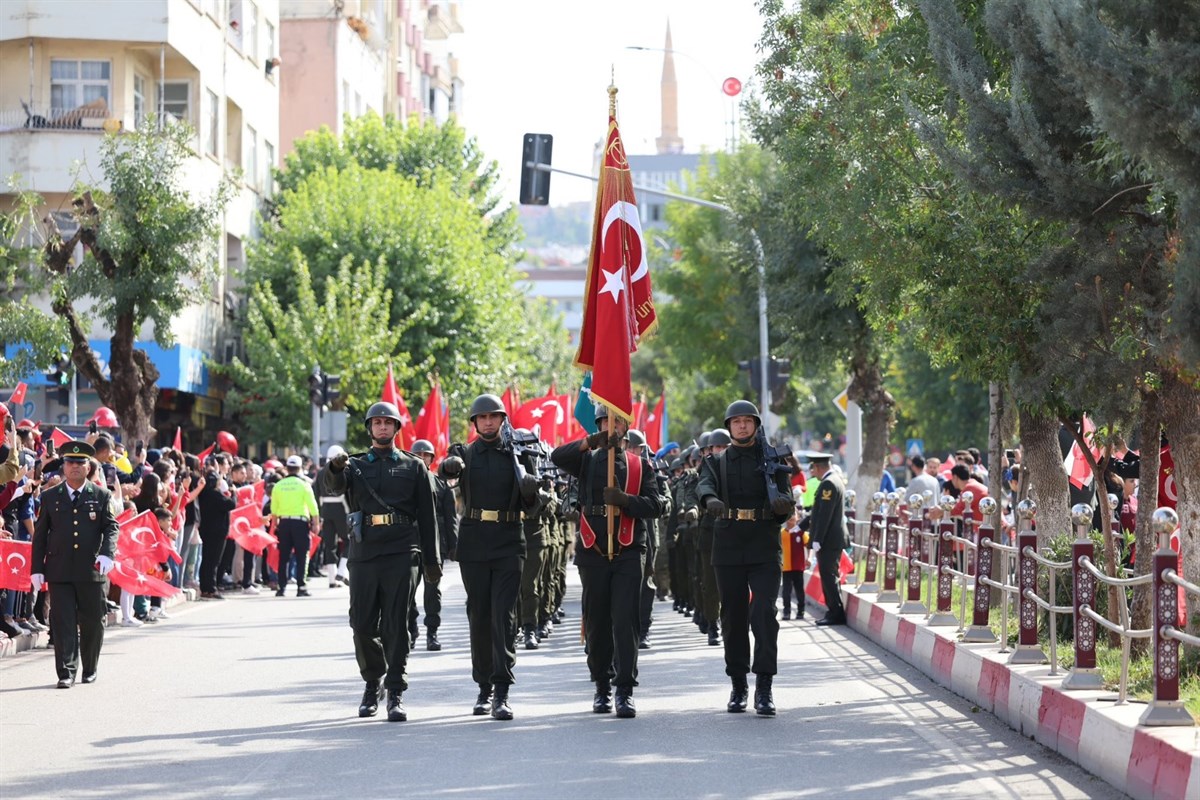 Cumhuriyetimizin ilan edilişinin 103. yıl dönümü, yurt genelinde olduğu gibi ilimizde de çeşitli törenlerle kutlanacak.